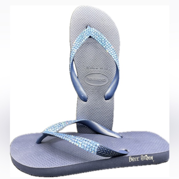 Bree Allison Designs Hand Crafted Crystal Flip Flops for Style-Savvy Individuals - Picture 2 of 8